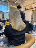 ロンドアベニール 北千住(Lond avenir)&nbsp;オリーブグレー/韓国風巻き/レイヤーカット/髪質改善/縮毛矯正