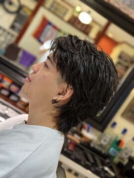 イロハ(IROHA) テーパーフェード×ウルフ