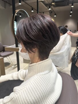 ショコラ アン 横須賀中央 ☆大人丸みくびれショート☆