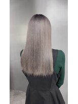 サイ アオヤマ(sai AOYAMA) シルバーグレーラテ