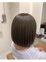 エレノア 四条烏丸店(Eleanor) 【寺西】丸みボブ×オリーブベージュ