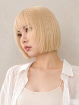 ロティー 天神(loty)&nbsp;ショート ボブ 顔周りカット 前髪 ブリーチ ハイトーン ブロンド