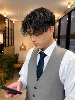ジュイール(Jouir)&nbsp;伸ばし途中でも対応可能！メンズパーマ