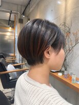 ニチカ(NYCHIKA)&nbsp;耳かけしても膨らまない大人ショート