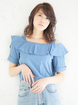 ユーアンボワーズ(U-AMBOISE) 大人かわいいランダムウェーブ