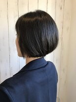 メルト 吉祥寺(melt)&nbsp;【多田 暢】ナチュラル前下がり 大人ショートボブ 小顔カット