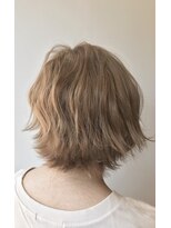 ジーナ 札幌(Zina)&nbsp;【Zina SAPPORO】ミルクティ外ハネウェーブ