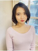 黒髪ショートボブ