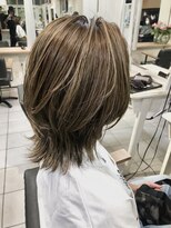 ペネロープ(Penelope)&nbsp;［新宿］ハイライト/ウルフレイヤー/グレージュ　担当　夕島