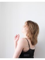 イースタイル 志都呂店(e-style com’s hair)&nbsp;フレンチガーリーなやわらかベージュ