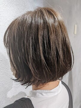 アンド(&.) 大人可愛い　＃作り込みすぎない好感度ボブ　＃切りっぱなしボブ