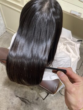 ロロ(ro-ro) 【恵比寿 ro-ro】仕上げ剤なしでも煌めく潤艶髪