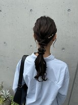 アチーブ ヘア デザイン(achieve hair design)&nbsp;編みおろしドレスヘア 結婚式 お呼ばれ 二次会成人式卒業式