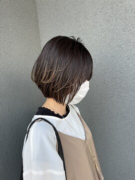 クオン 伊勢崎(QUON.) ショートボブ