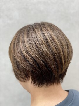 クララ ジャパン タチカワ(CLALA JAPAN Tachikawa) ショートボブ