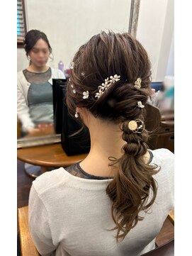 ワンイレブン 新橋銀座口(ONE_ELEVEN) 編み下ろし