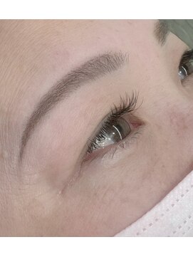 ウイ バイ ファースト 北四番丁店(u'i by first) 真ん中長めキュートデザイン