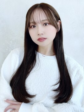 エインアンリー 明治神宮前(AIN.ANLY.) レイヤーロング前髪カットレイヤーカットコテ巻き風縮毛矯正韓国