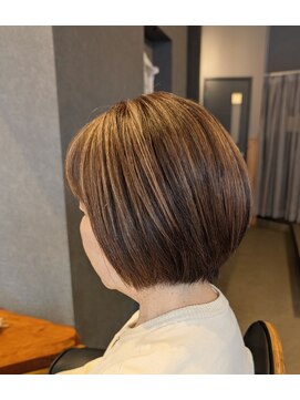 ジャドール ショートボブ