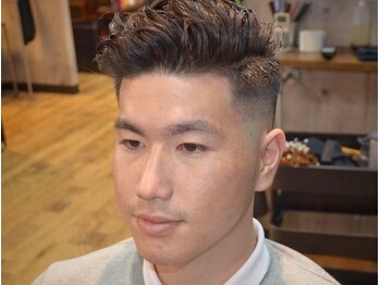 ザ カットクラブ エース(THE CUT CLUB ACE)の写真/顔の印象は眉の形で変わる!イメ-ジが決まっていなくてもデキる男に仕上げます。学生・社会人のリピ-タ-多数