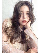 リッカテイル(Lycka till)&nbsp;韓国風くびれレイヤー×ニュアンスウェーブ