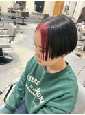 ミニボブ×インナーカラー赤
