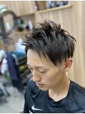 アップバングマッシュ