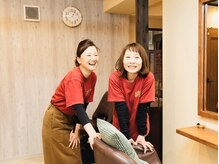 アパカバール(Apa kabar)