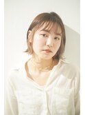 大人かわいいミルクティショートボブ