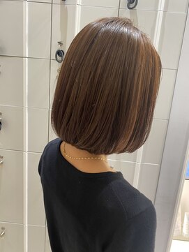 ネオリーブギンザ 銀座店(Neolive GINZA) ナチュラルなブリーチハイライト