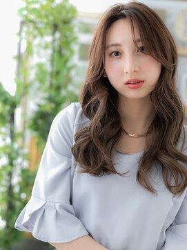 カバーヘア ブリス 大宮西口(COVER HAIR bliss) センターパートグレーベージュ小顔くびれヘアc5大宮20代30代40代