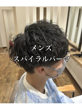 シネマ 祇園(CINEMA) スパイラルパーマ
