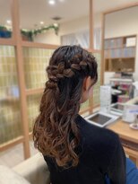アドラーブル 長岡リップス旭岡店(adorable)&nbsp;ヘアアレンジ ゆるふわハーフアップ