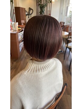 アッシュ アーティスティック スタジオ オブ ヘア(Ash artistic studio of hair) ピンクブラウン×ボブ