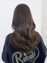 アイティー バイ アルバム 浦和店(IT by ALBUM)&nbsp;美髪カーキベージュレイヤーロングくびレイヤー_ba499491