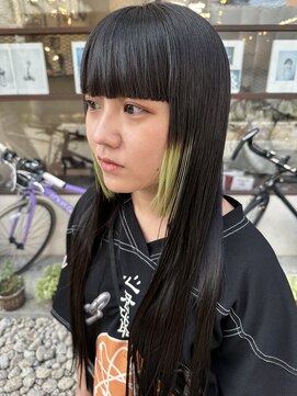 ヒカリス ヘアー 相川店(HIKARIS hair) ぱっつん前髪/暗髪/インナーカラー/前髪ストレート/