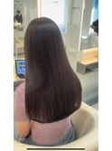 重さを残したワンレンヘア×うる艶ストレート