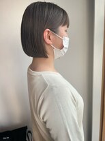 ツイギー 宮西店(TWiGGY) 柔らかベージュにすっきり耳かけボブ