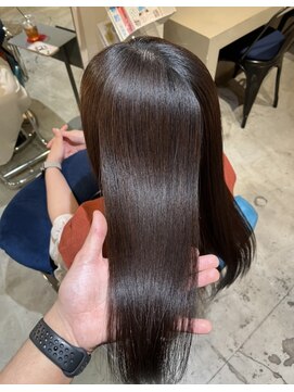 リラエ(Lyrae) 縮毛矯正/髪質改善/美髪カラー/トリートメント【大阪/西梅田】