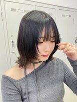 アッシュ 下北沢店(Ash) 顔まわりレイヤーのウルフカット