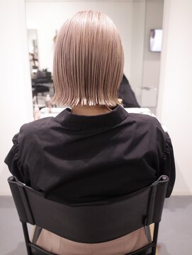 レフ(LEF) ミルキーブランド/ハイトーン/2ブリーチ/ケアカラー/肩上ボブ