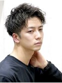 くせ毛風パーマで爽やか刈り上げツーブロック