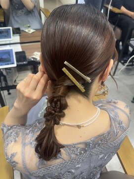オモチャ 銀座(OMOCHA) 上品まとめ髪アレンジ