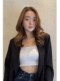 レイヤー×抜け感ベージュ