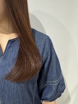シェリッシュ ノース(Sheriche North) 重ため、切りっぱなしロング