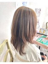 アンビアンスアミ(ambiance ami)&nbsp;白髪ぼかしアンブレラカラー9.2ミルクブラウン