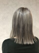 ヘアサロンM 新宿&nbsp;デザインカラー/厚めバング/ローライト/スリークボブ