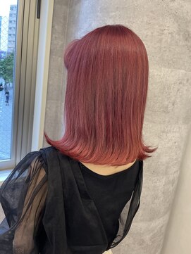 ルーブ トウキョウ(Loob. TOKYO) チェリーレッド【池袋.髪質改善.インナーカラー.ケアブリーチ】