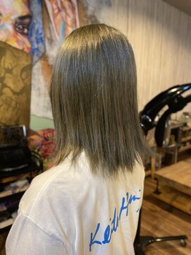 ヘアーデザイン ディードット(Hair design D.) オリーブグレージュ