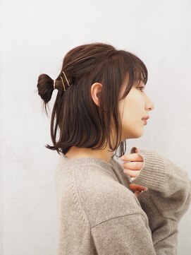 ヴィータ 田町(vi ta) 骨格ミディアム、モーブカラー